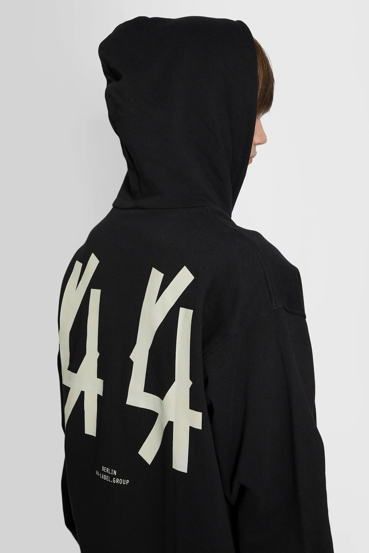 44 LABEL GROUP MAN BLACK SWEATSHIRTS