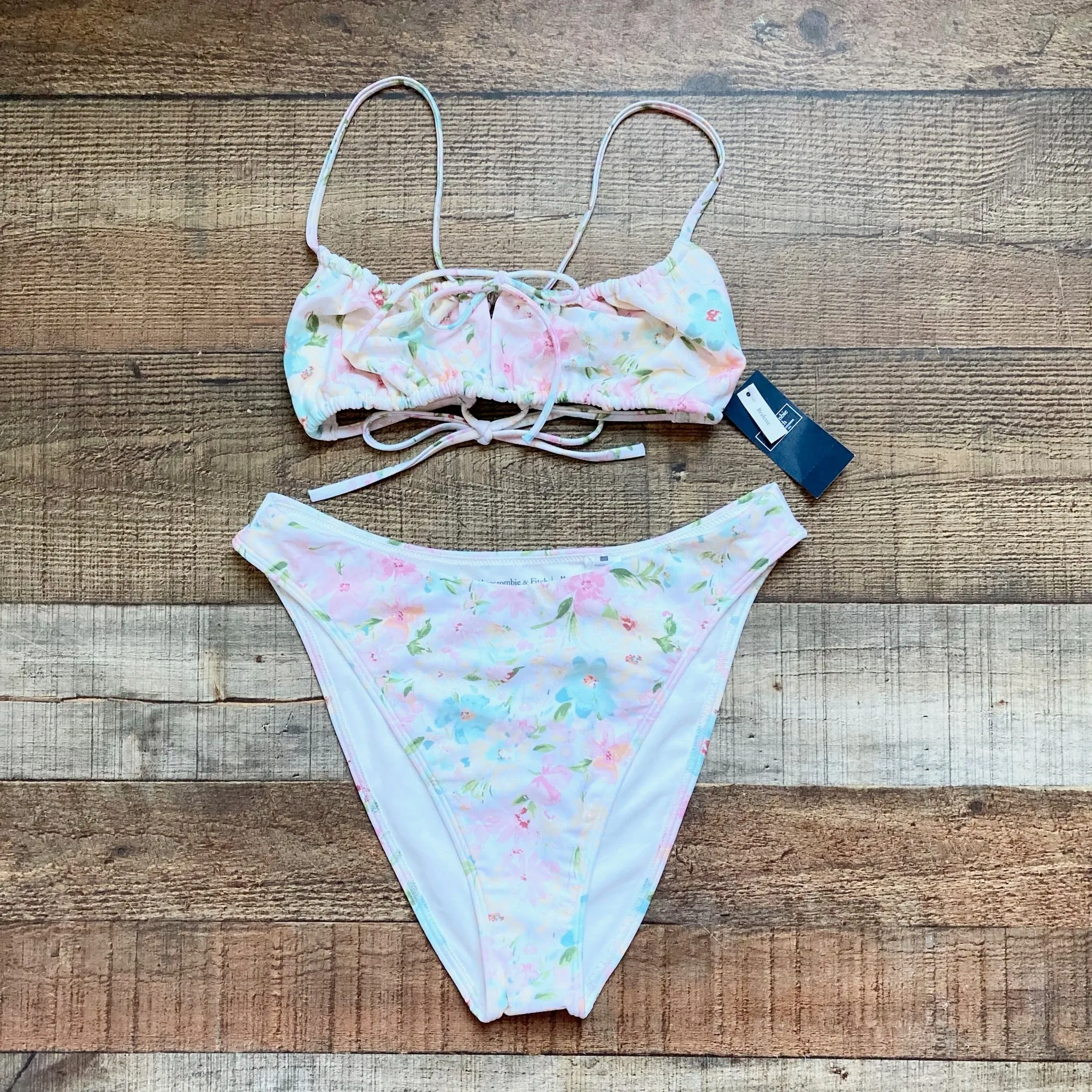 Abercrombie & Fitch Floral Mid-Rise High Leg Moderate Bikini Bottoms NWT- Size M (sold out online, we have matching bikini tops and cover up)