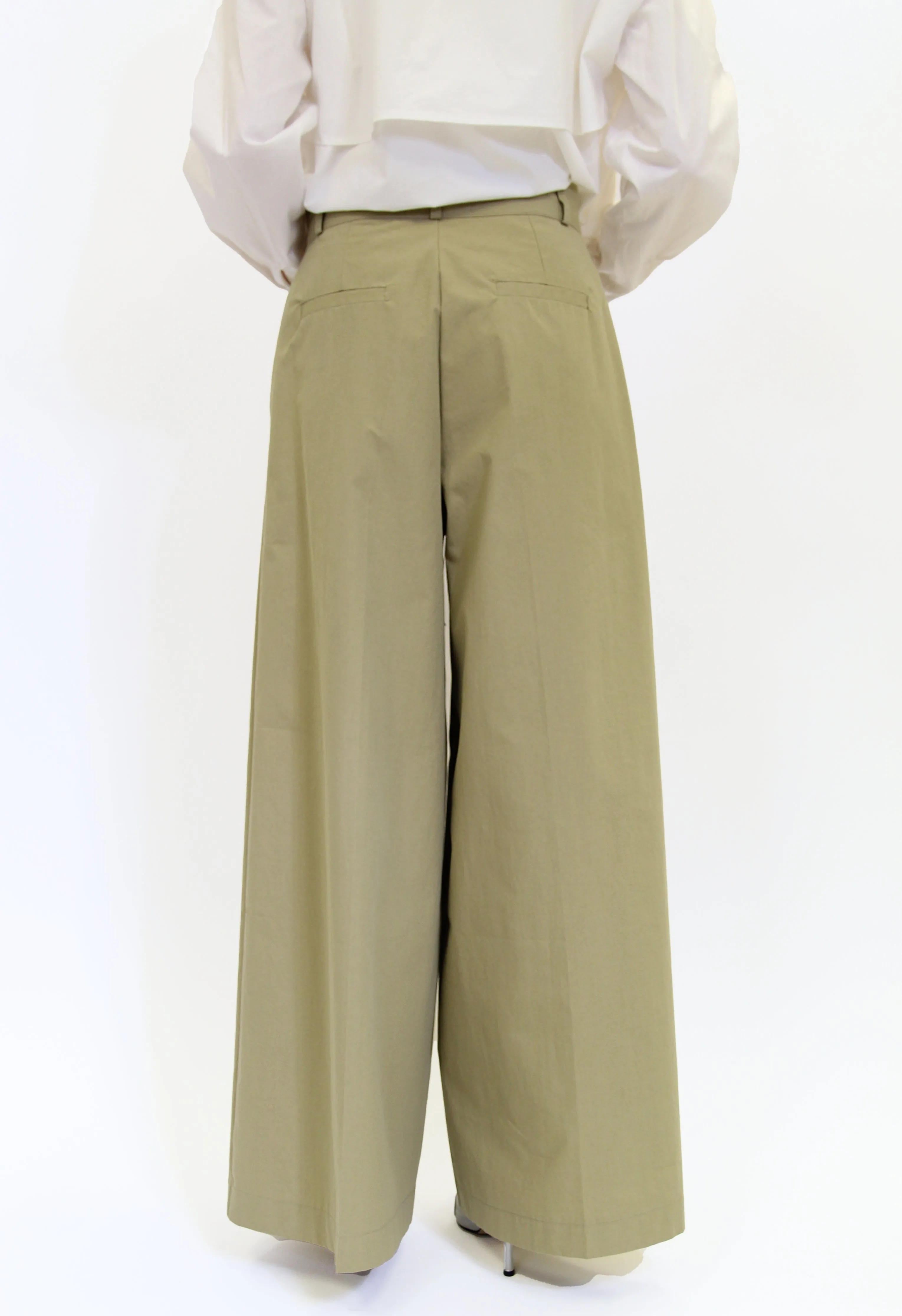 Bauhaus Pant in Ecru