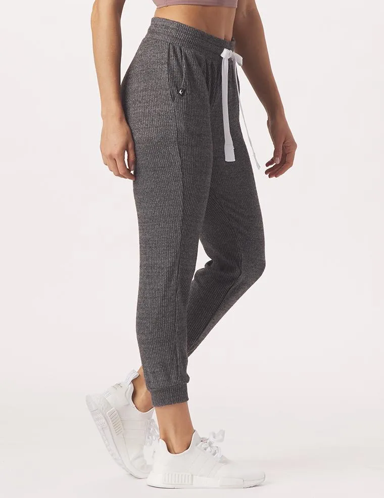 Comfort 7/8 Jogger: Charcoal Heather