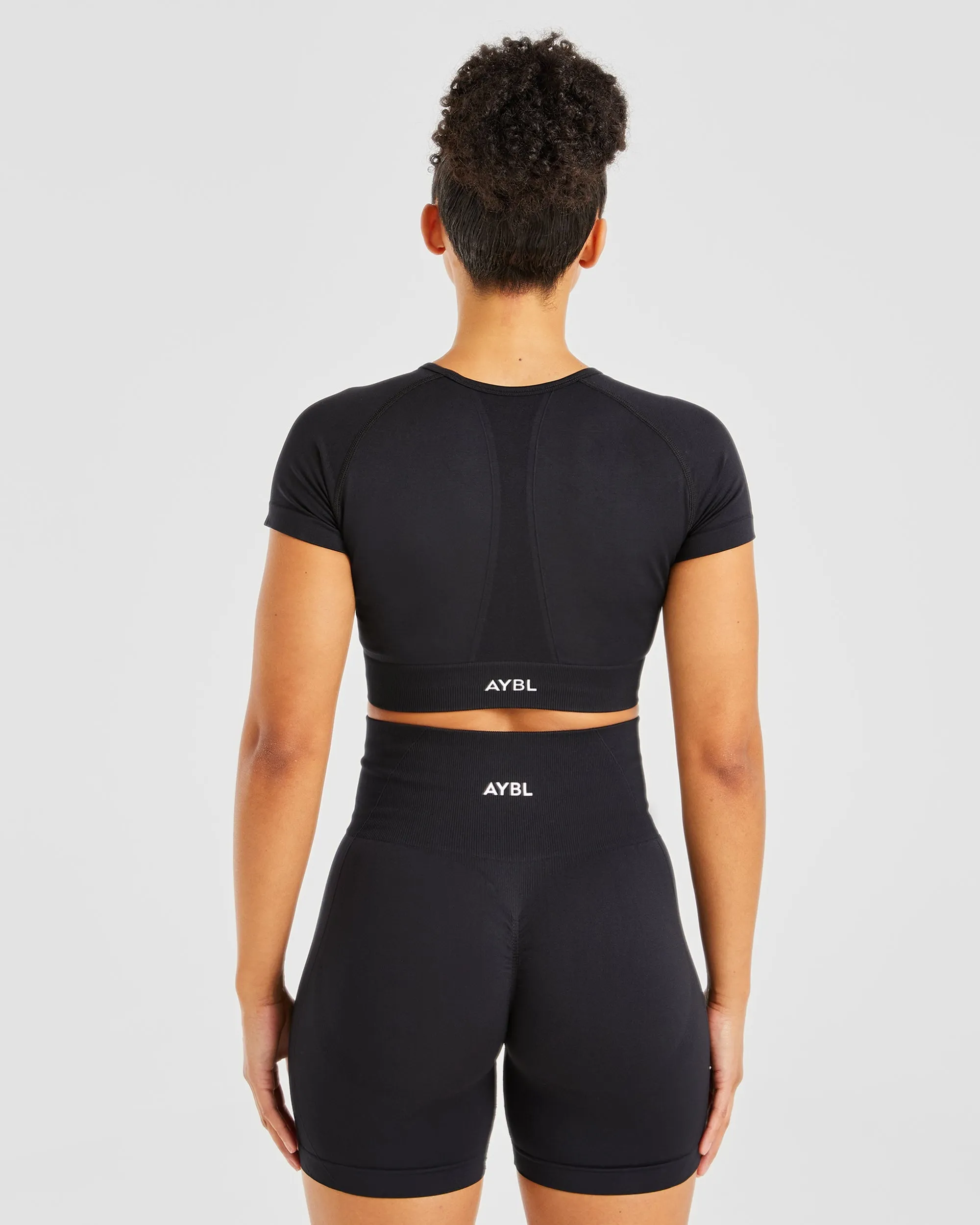 Empower Seamless Crop Top - Black