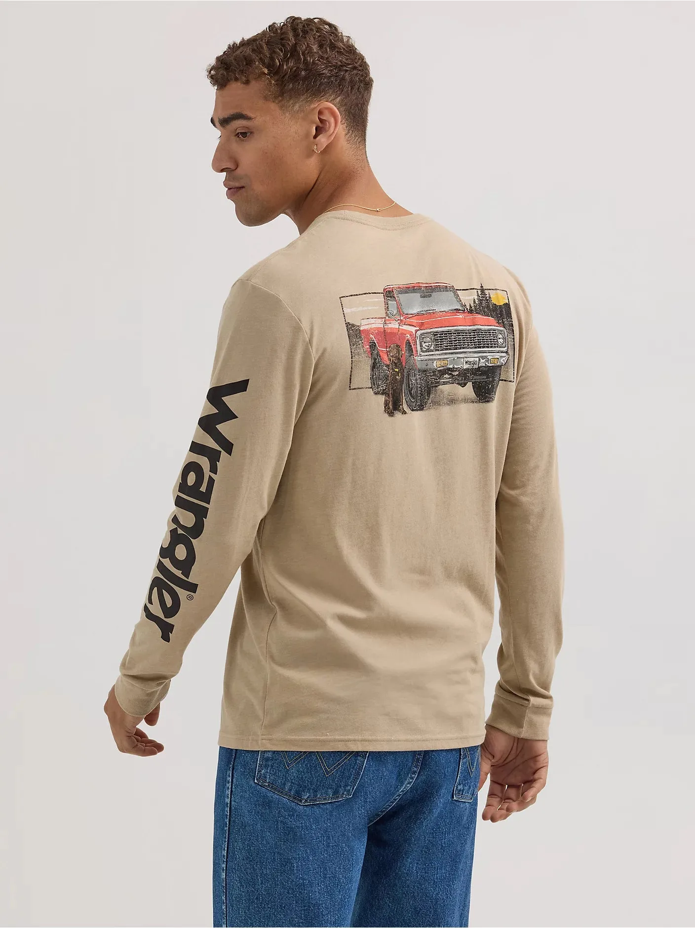 Men's Wrangler Pup Truck Long Sleeve Graphic Tee