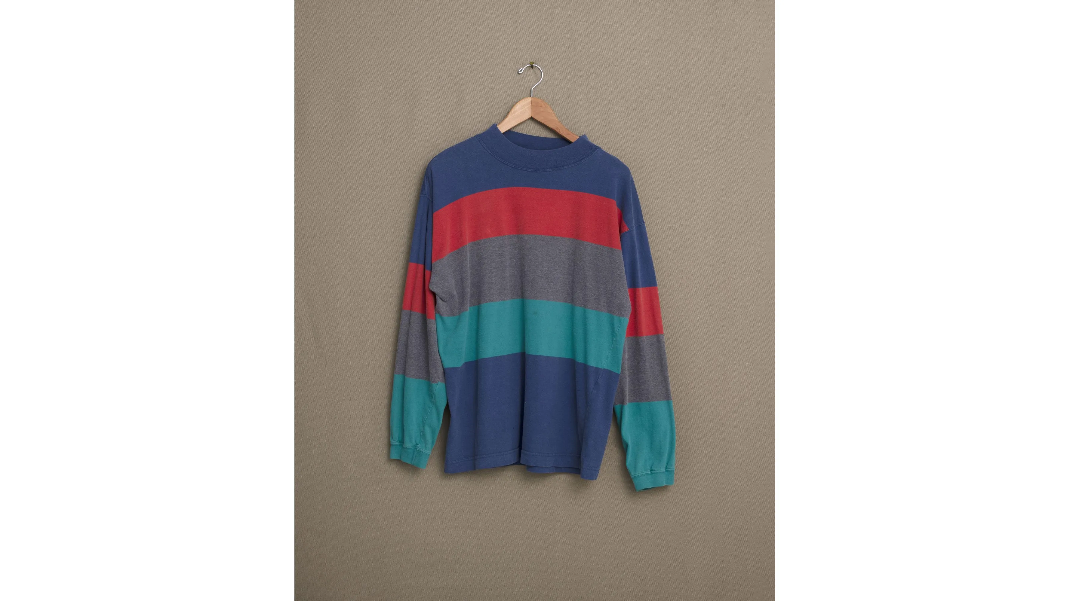 Multicolor Striped Long Sleeve Tee - M